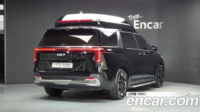 Kia Canival 2024 — photo 2