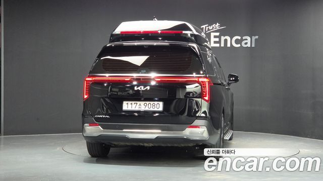 Kia Canival 2024 — photo 4