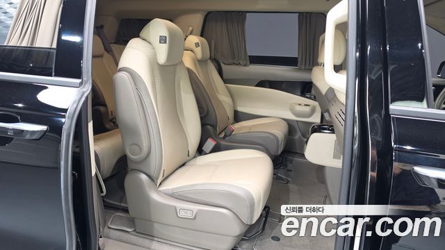 Kia Canival 2024 — photo 17