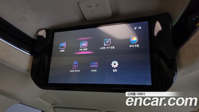 Kia Canival 2024 — photo 25