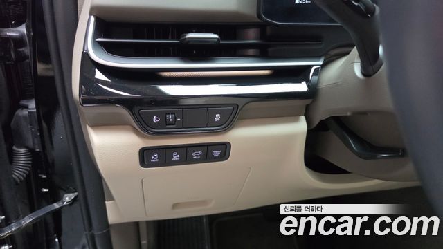 Kia Canival 2024 — photo 36