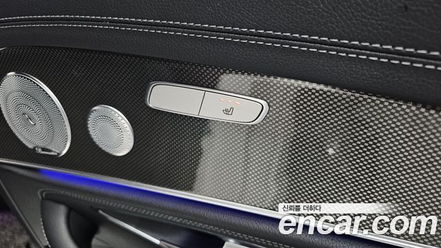 Mercedes-Benz E-Class 2018 — photo 34