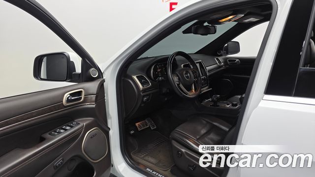 Jeep Cherokee 2015 — photo 13