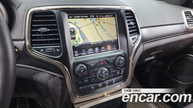 Jeep Cherokee 2015 — photo 19