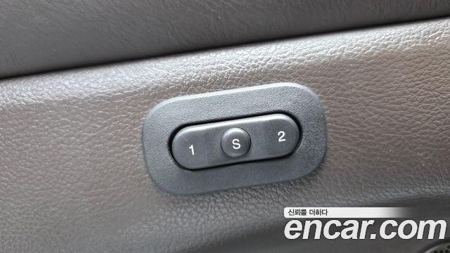 Jeep Cherokee 2015 — photo 25