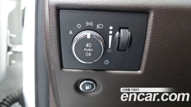 Jeep Cherokee 2015 — photo 28