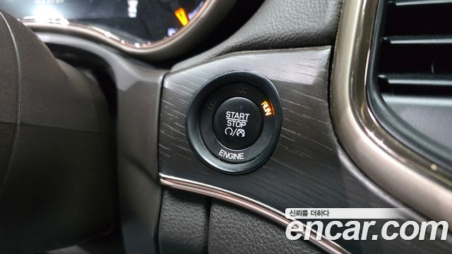 Jeep Cherokee 2015 — photo 29