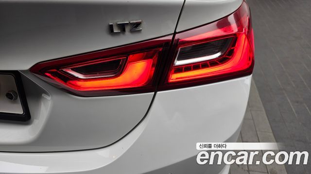 Chevrolet Korea Malibu 2017 — photo 9