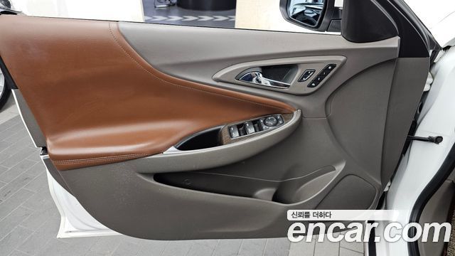 Chevrolet Korea Malibu 2017 — photo 14