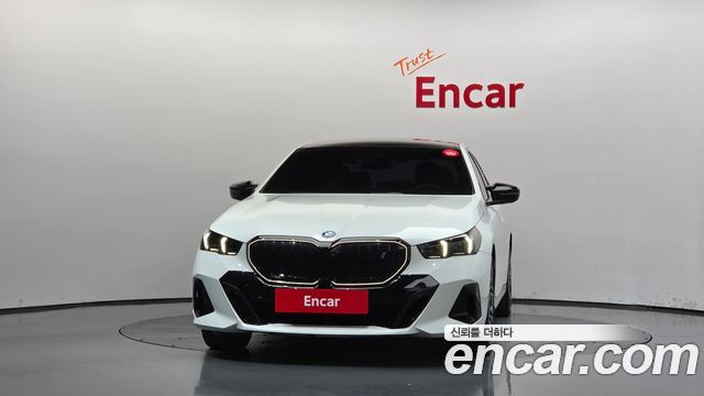 BMW i5 2024 — photo 3