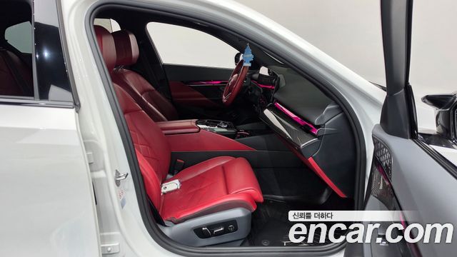 BMW i5 2024 — photo 16