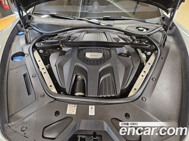 Porsche Panamera 2018 — photo 6