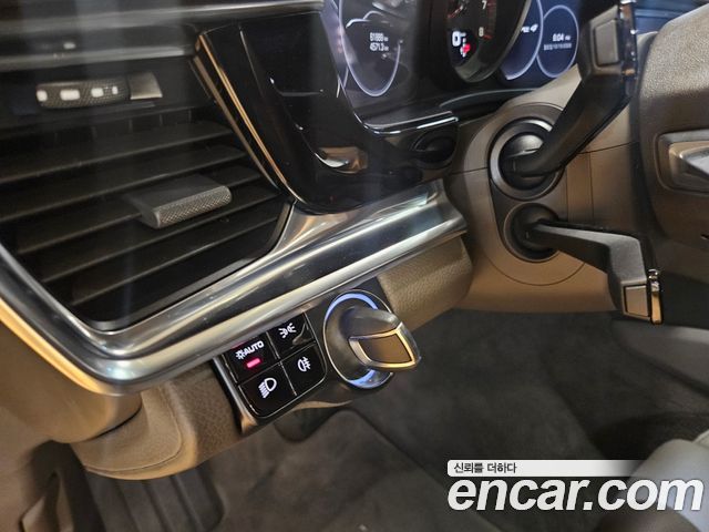 Porsche Panamera 2018 — photo 11
