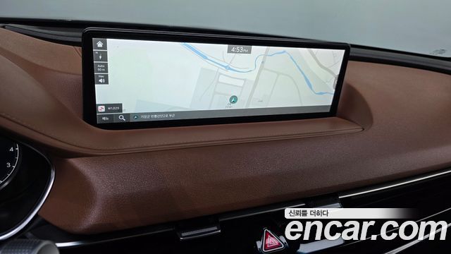 Genesis G80 2022 — photo 20