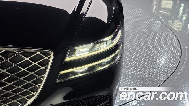 Genesis G80 2022 — photo 8