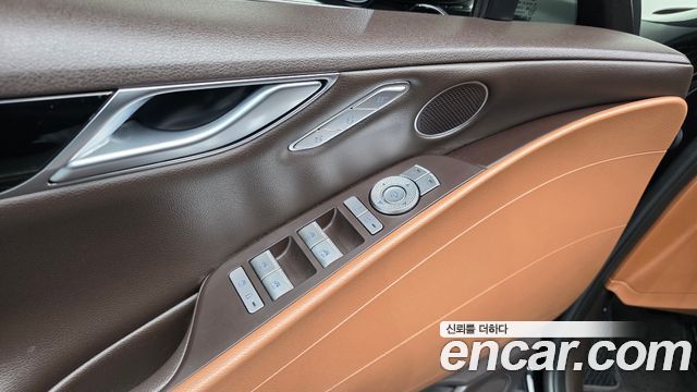 Genesis G80 2022 — photo 27