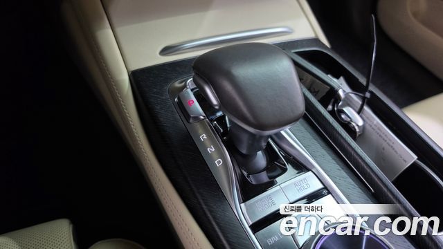 Kia K9 2022 — photo 12