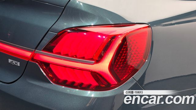 Kia K9 2022 — photo 9