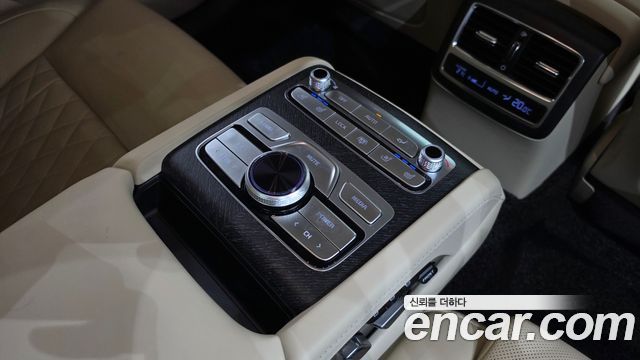 Kia K9 2022 — photo 33