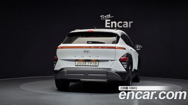 Hyundai Kona 2023 — photo 4