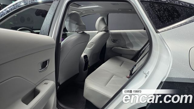 Hyundai Kona 2023 — photo 12
