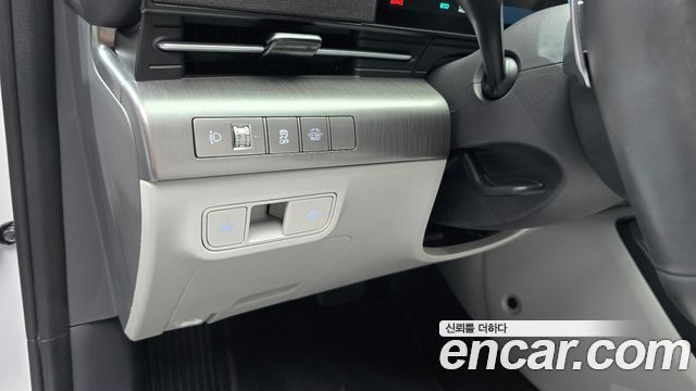 Hyundai Kona 2023 — photo 19