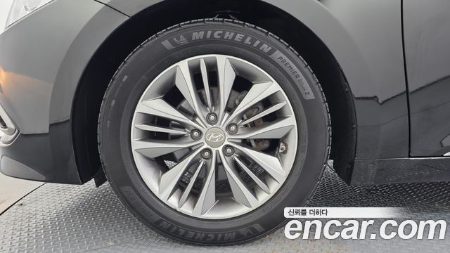 Hyundai Grandeur 2016 — photo 5