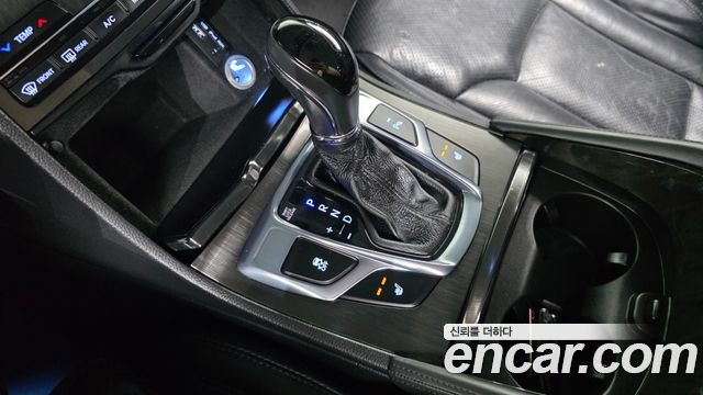Hyundai Grandeur 2016 — photo 9
