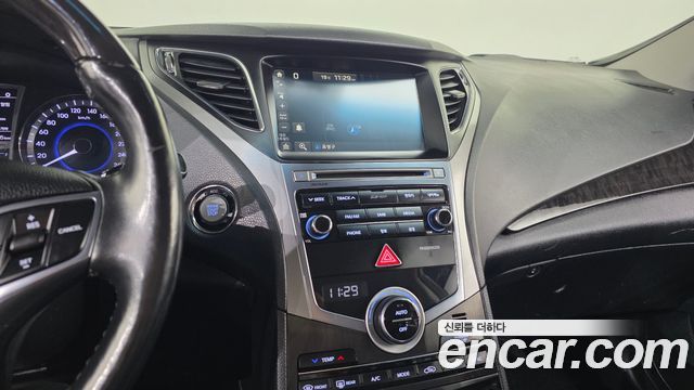 Hyundai Grandeur 2016 — photo 12