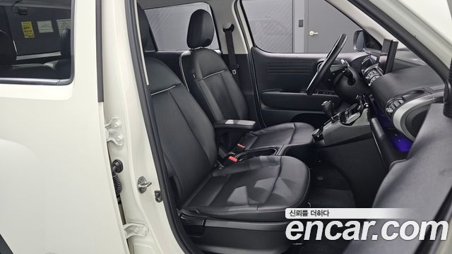 Hyundai Casper 2023 — photo 12