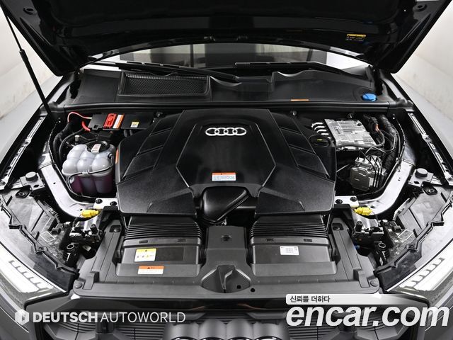 Audi Q7 2025 — photo 6