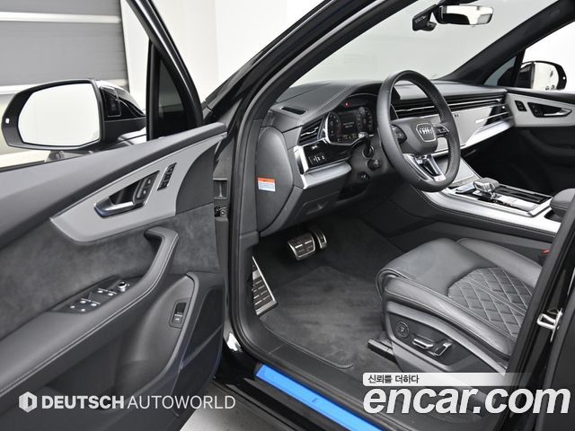 Audi Q7 2025 — photo 11