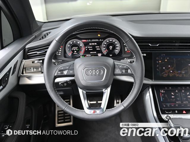 Audi Q7 2025 — photo 13