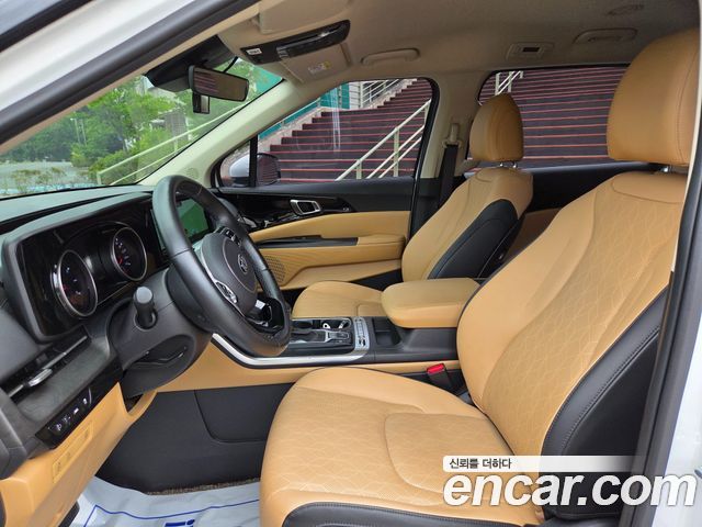 Kia Canival 2021 — photo 9