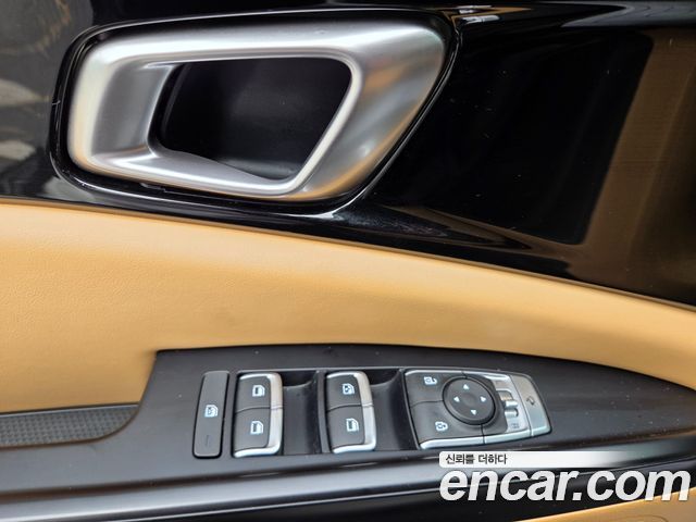 Kia Canival 2021 — photo 15