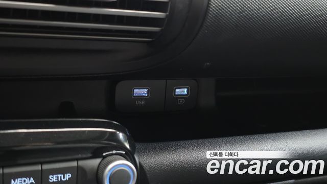 Hyundai Casper 2023 — photo 13