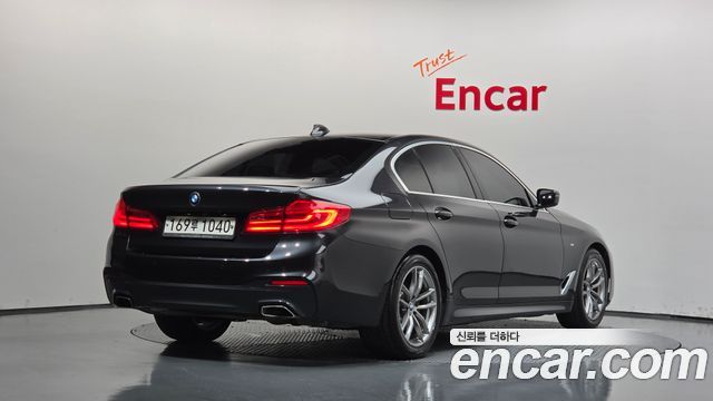BMW 5-Series 2020 — photo 2