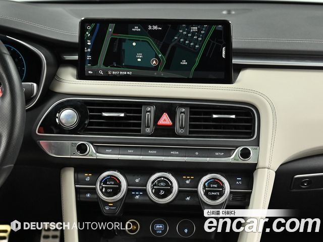 Genesis G70 2022 — photo 11