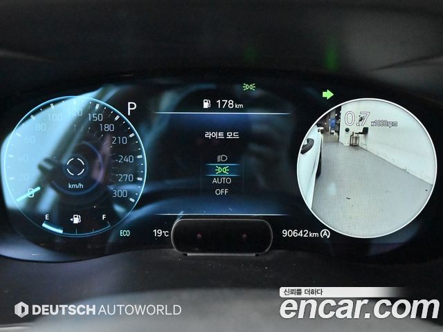 Genesis G70 2022 — photo 13