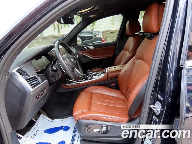 BMW X7 2021 — photo 5