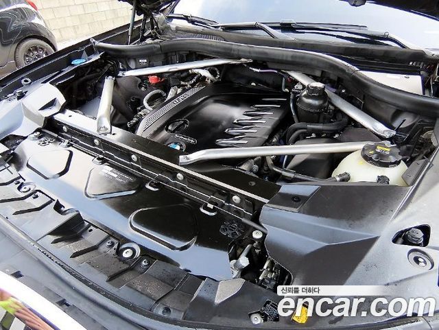 BMW X7 2021 — photo 19