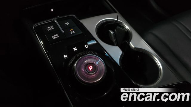 Kia K8 2022 — photo 12