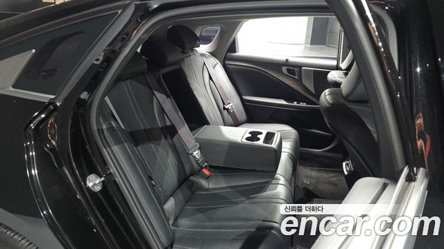 Kia K8 2022 — photo 17