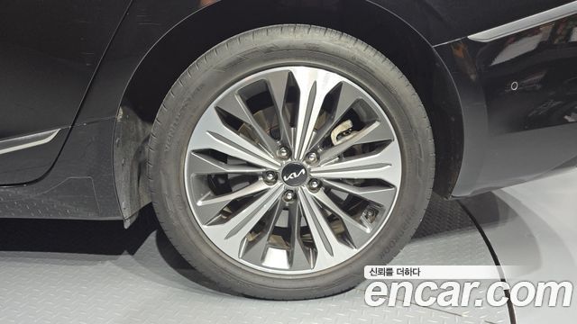 Kia K8 2022 — photo 7