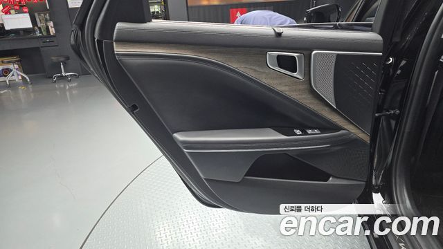 Kia K8 2022 — photo 15