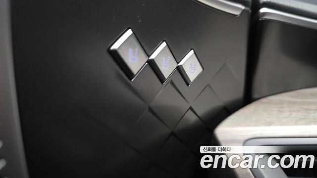 Kia K8 2022 — photo 35
