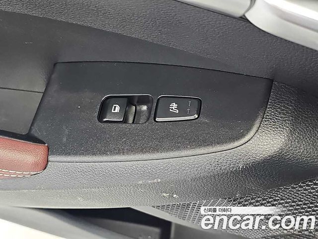 Kia Seltos 2023 — photo 14