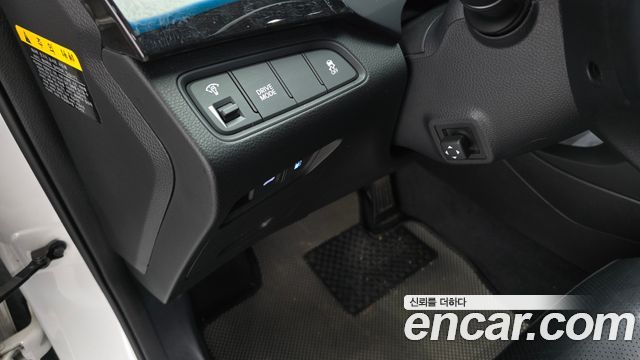 Hyundai Grandeur 2017 — photo 19