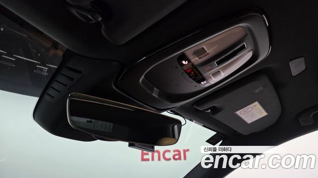 Volvo XC60 2022 — photo 30
