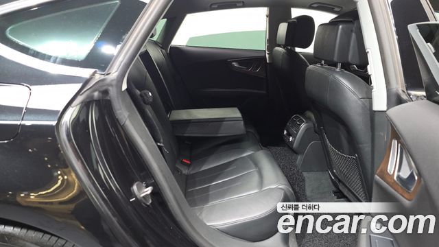 Audi A7 2014 — photo 11
